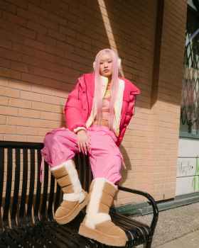 Ugg heather 2025 boot sale